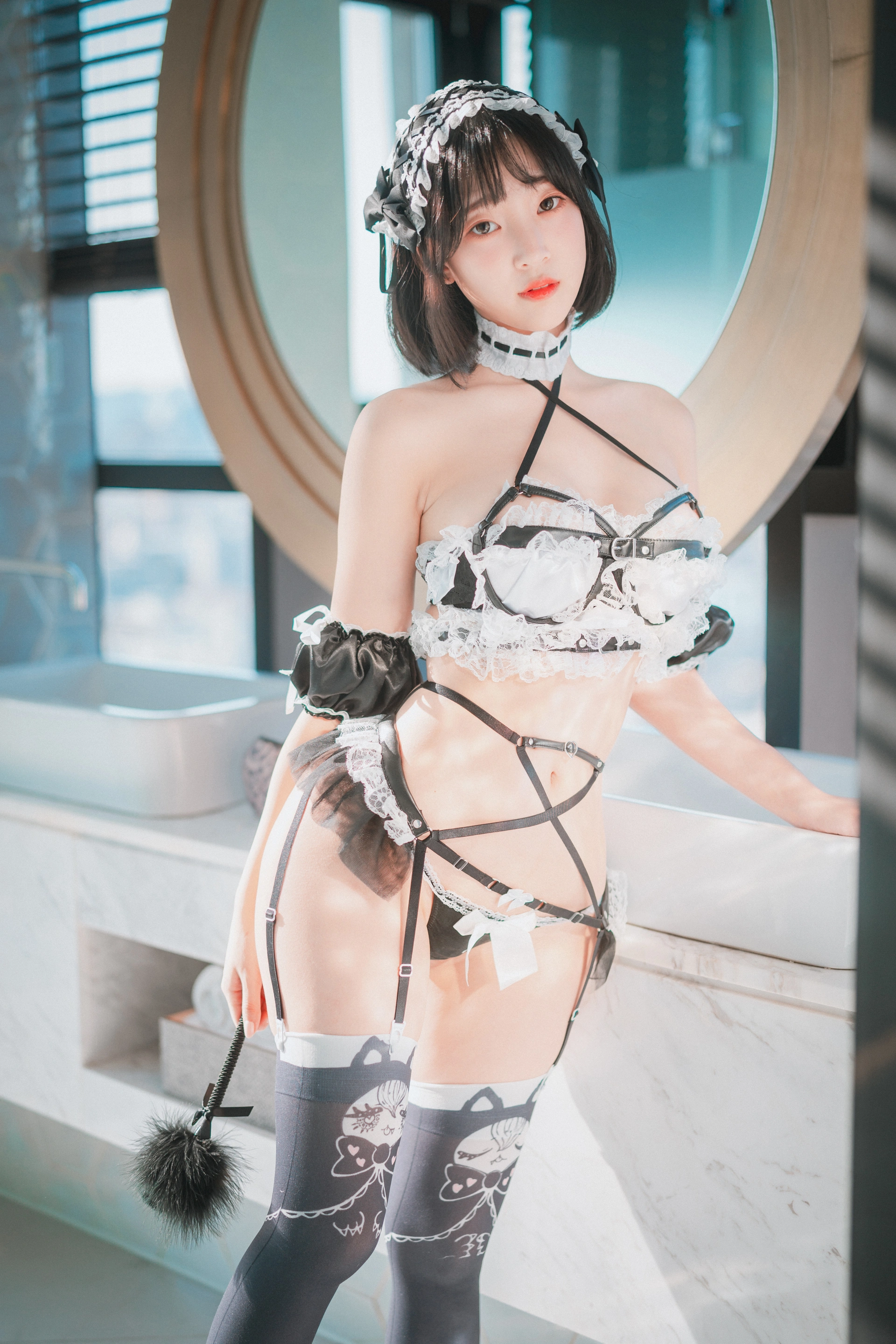 030.[DJAWA] Inkyung - Maid in Lace Limitation 1